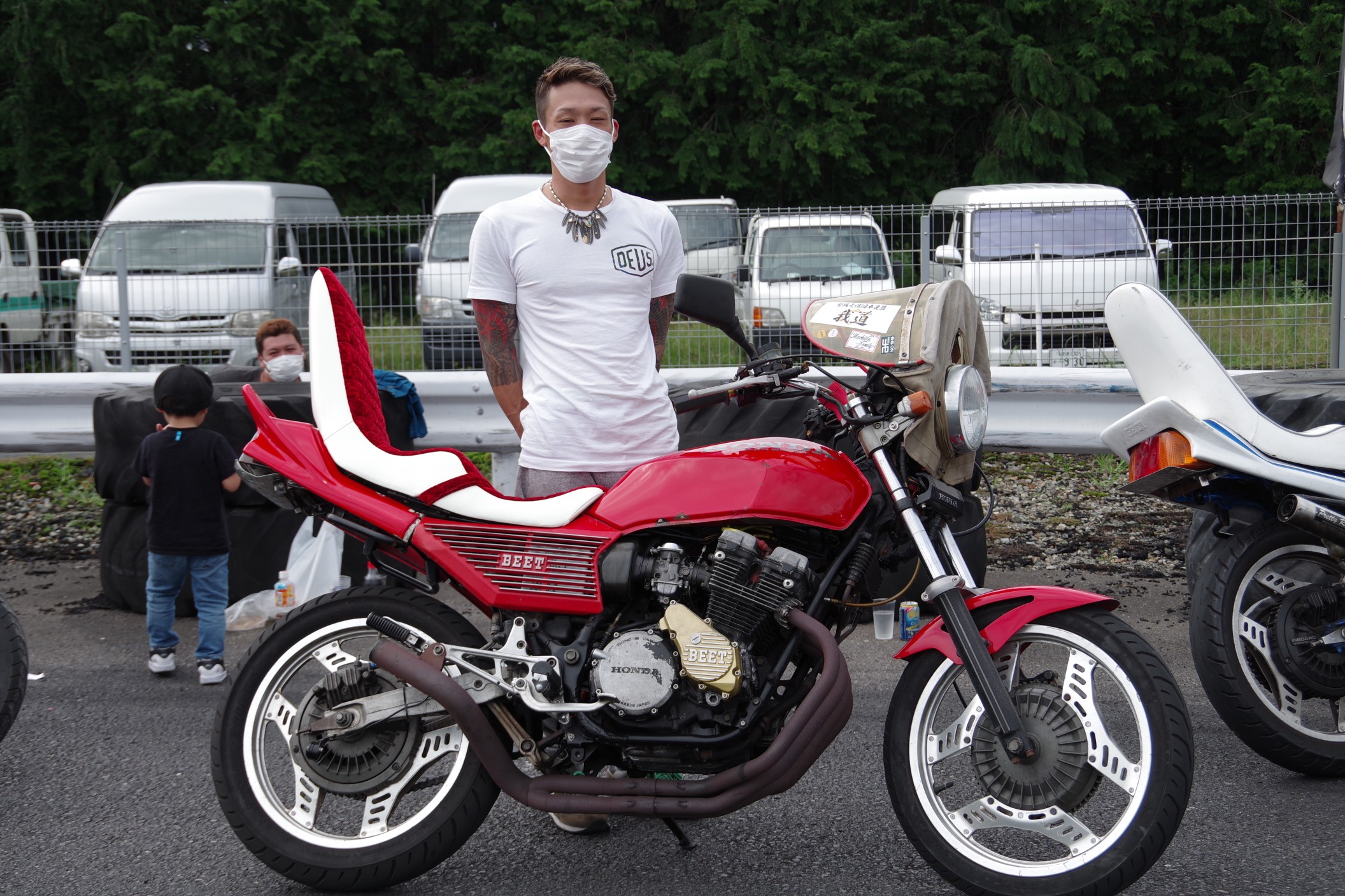 CBX400F三段シート-