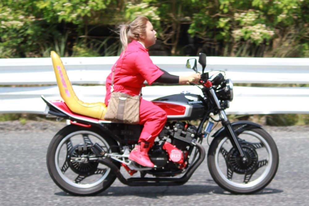 CBX400F 三段シート tehna.ba