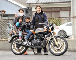 旧車會ギャラリー Garage8 愉快な仲間たち I Q Japan