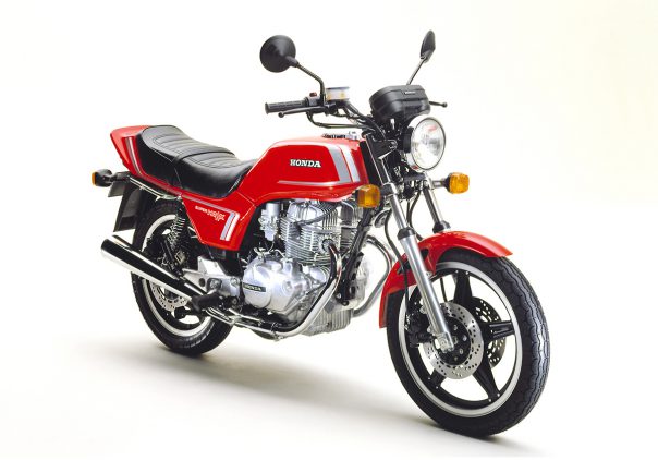Hawkのはなし 250のバブを年代順に整理してみよう 平成世代の旧車乗り必見 I Q Japan Hawkのはなし 250のバブを年代順に整理してみよう 平成世代の旧車乗り必見 I Q Japan